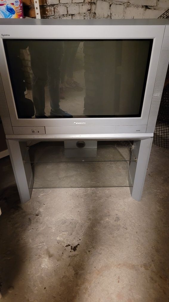 Telewizor Panasonic TX-28PL+ STOLIK