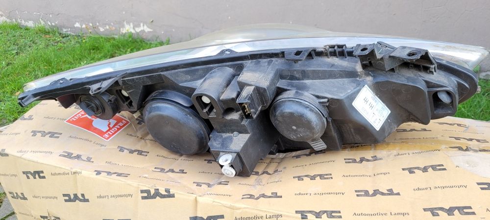 Reflektor/lampy Peugeot 307sw - TYC