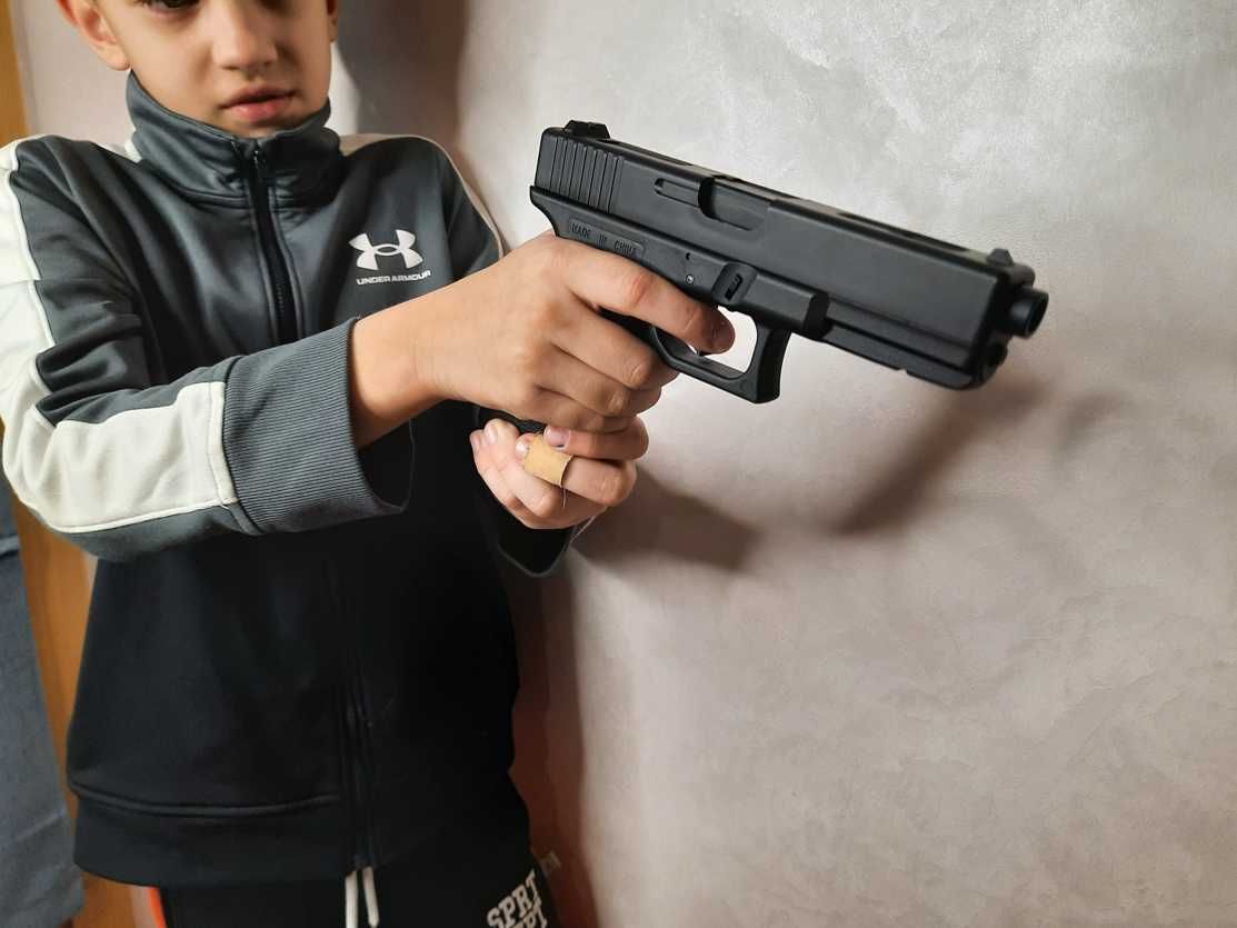 Пістолет zm17 +500 куль іграшковий дитячий пістолет глок 6мм топ