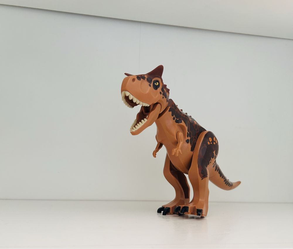 Lego Jurassic World T-rex oraz Karnotaur