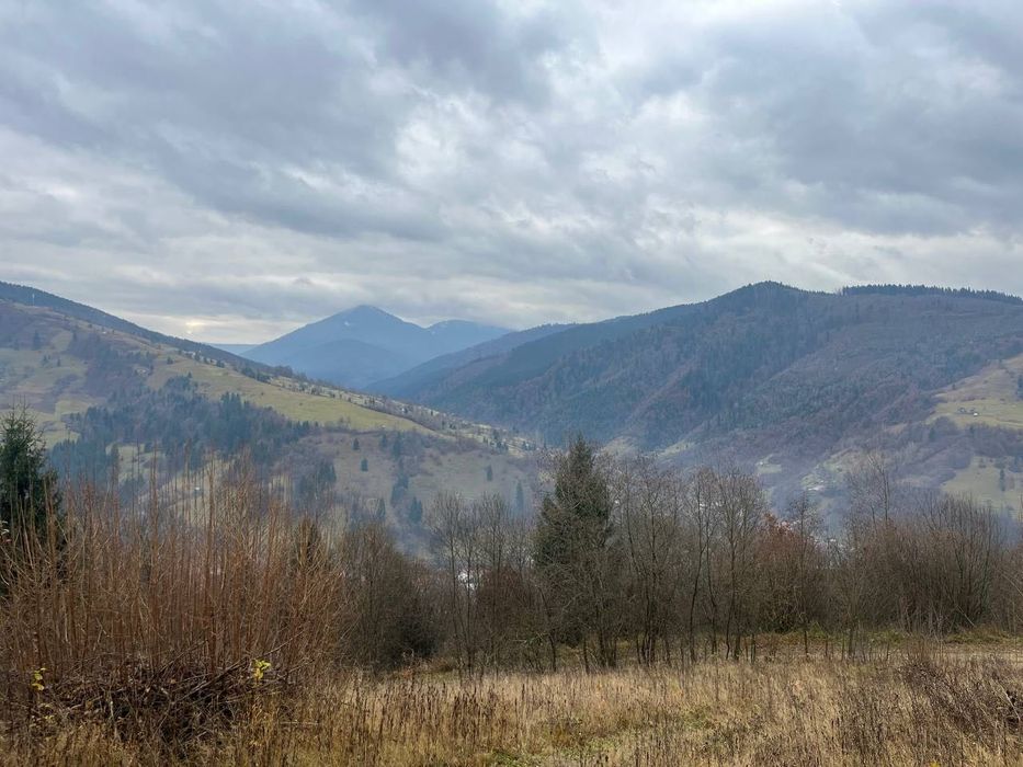 Земельна ділянка з панорамою на  г.Піп Іван