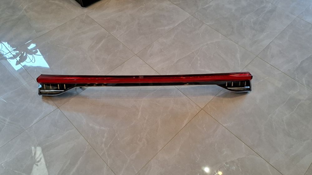 Maxus Euniq 6 lampa blenda tylnia tył