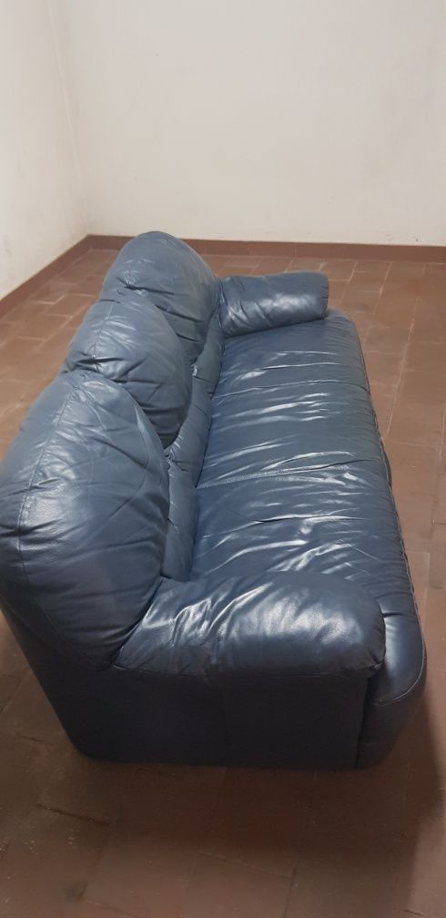 Sofa em pele genuína 3 lugares