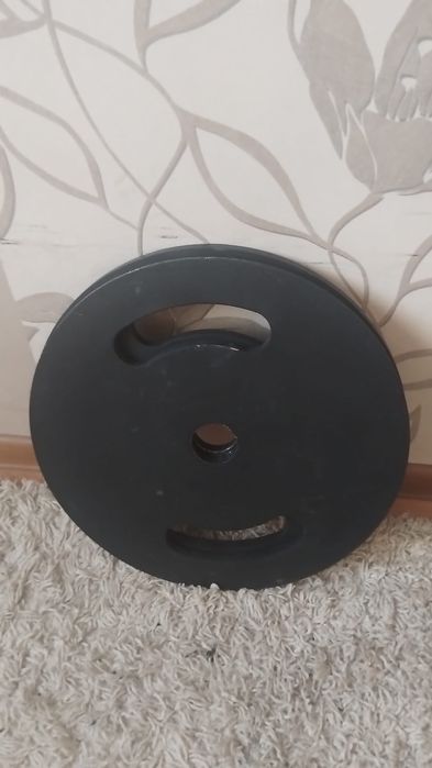 Obciążenie żeliwne 15kg na gryf olimpijski fi 51mm