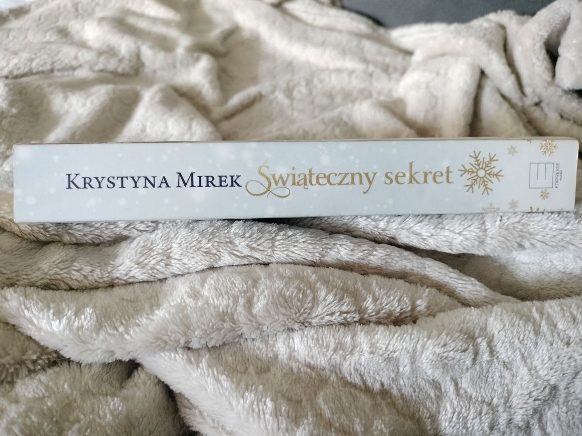 "Świąteczny sekret" Krystyna Mirek