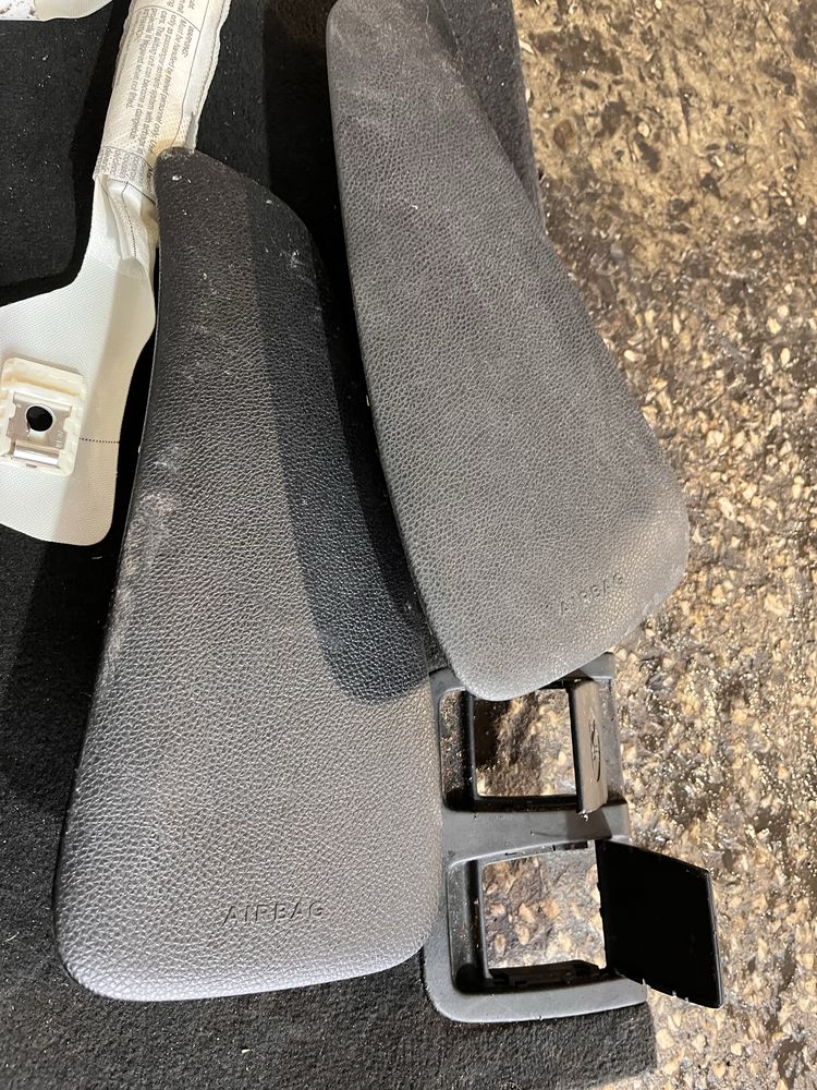 Mercedes c klasa w 204 poduszka fotela prawa lewa