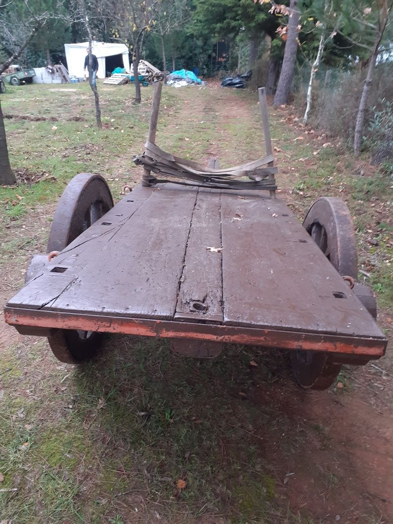 Carro de bois antigo