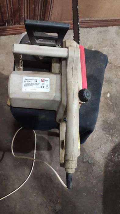 Электропила 2000Вт