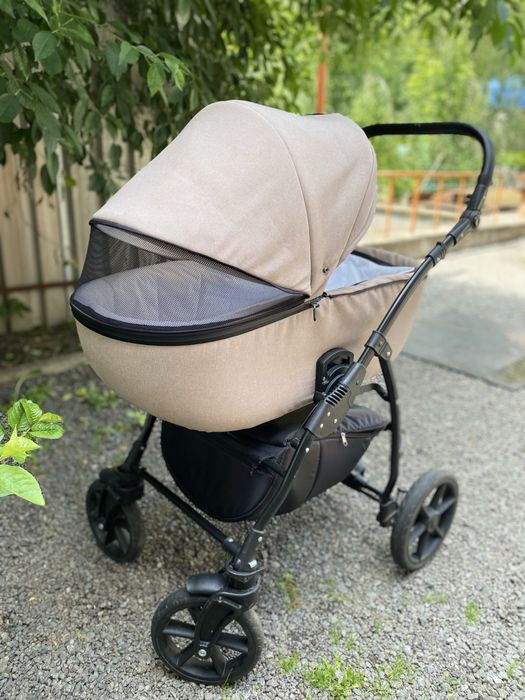 Продам коляску  Viktoria Gold Clasicc