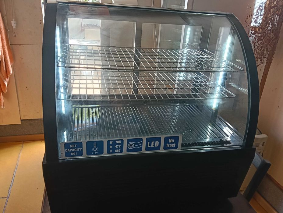 Excelente expositor de frio