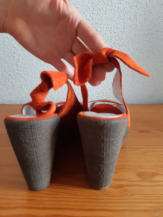 sandały na koturnie r. 39