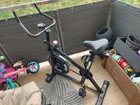 Rower stacjonarny spiningowy
