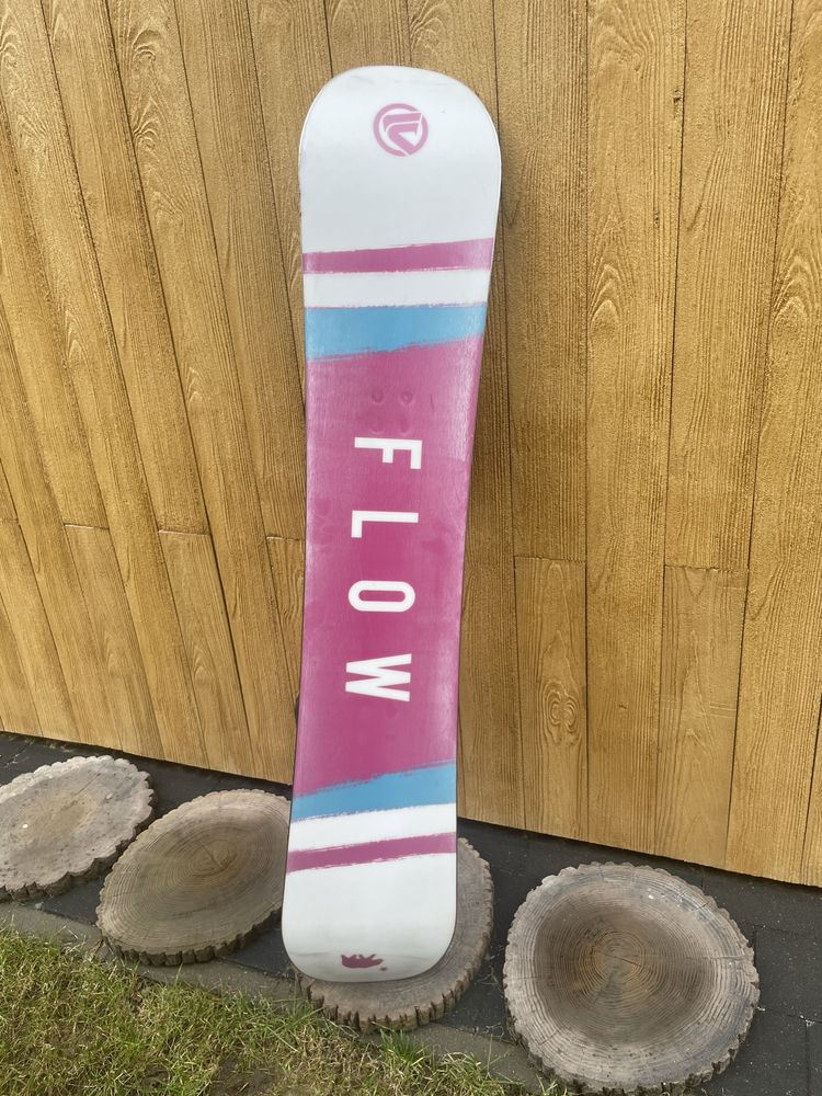 Snowboard damski Flow Silhouette 140 cm z wiązaniami Flow rozmiar Ma