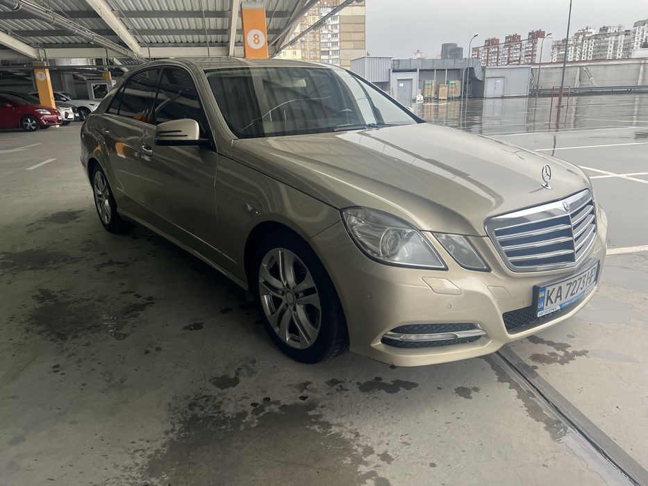 Продам хорошый мерседес e 250 купленный в украине