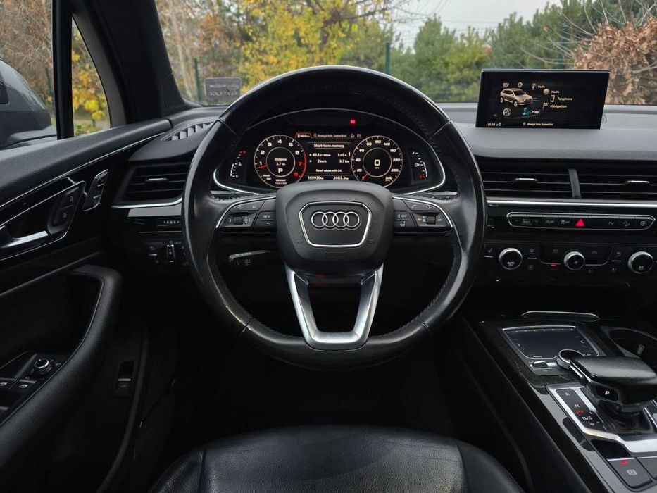 Продам  Audi Q7 2016. Можна в розстрочку, під викуп.