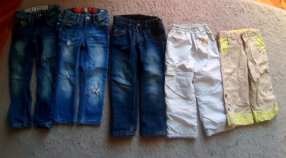 Paka ubrań 98/104  53 szt