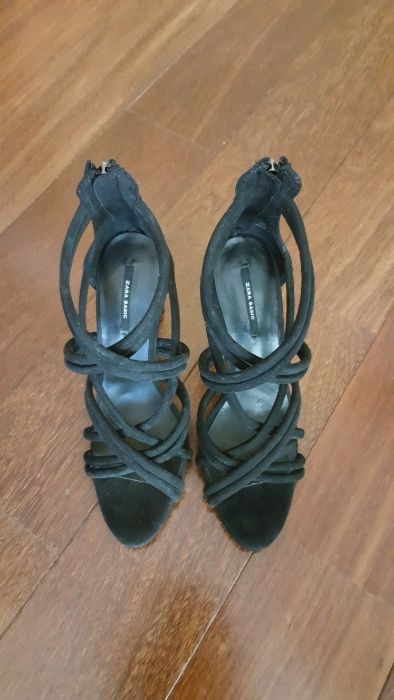 Sandálias nº 38 novas - portes incluídos