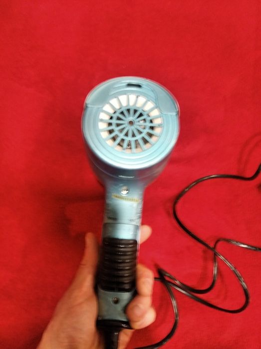 Suszarka do włosów BALANCE 2kW, sprawna,7 funkcji, 20zł