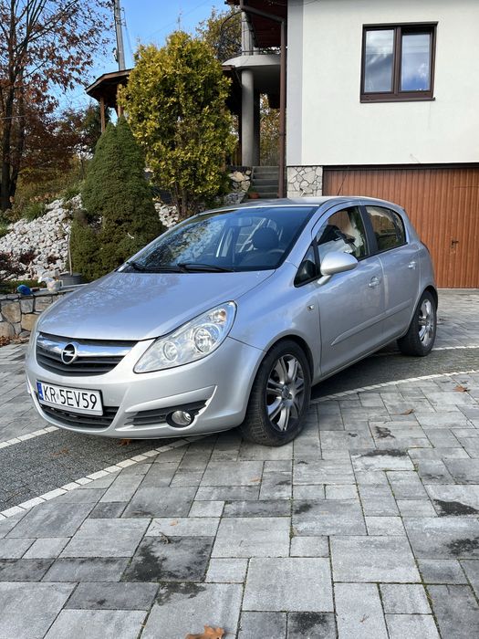 Opel Corsa D 2008 1.3 CDTI 96 KM – zadbana, w pełni sprawna