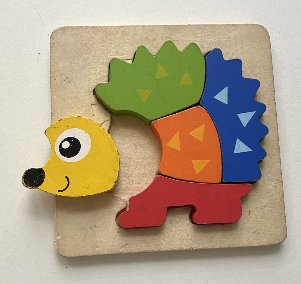 Puzzle drewniane jeż playtive stan bdb