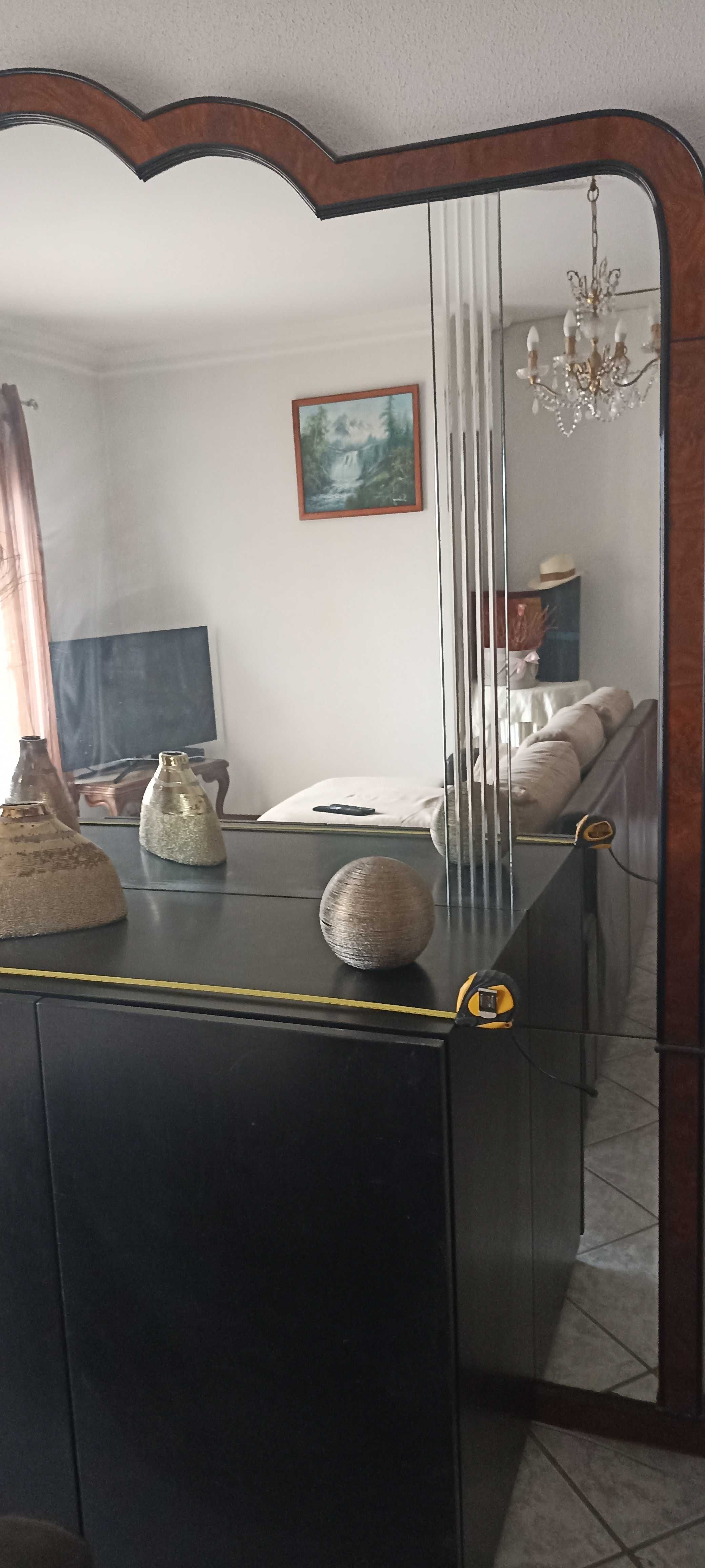 Aparador em Bengué com espelho, COMO NOVO