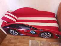 Кровать- машина  BMW красная  150*70 см с подъемным механизмом