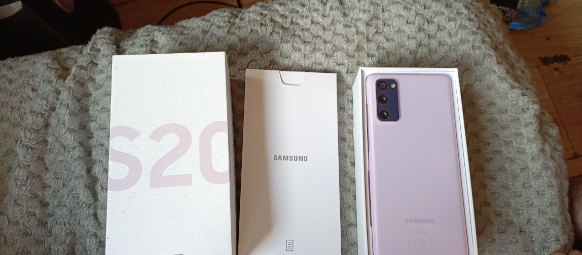 Zamienię Samsunga s20 fe
