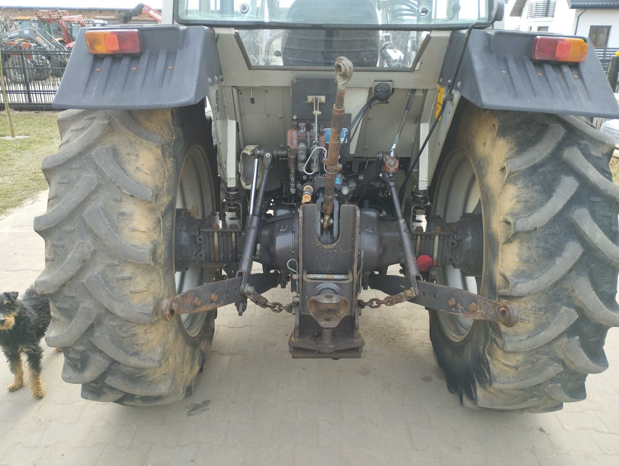 Massey Ferguson 375 , ładowacz, 4x4