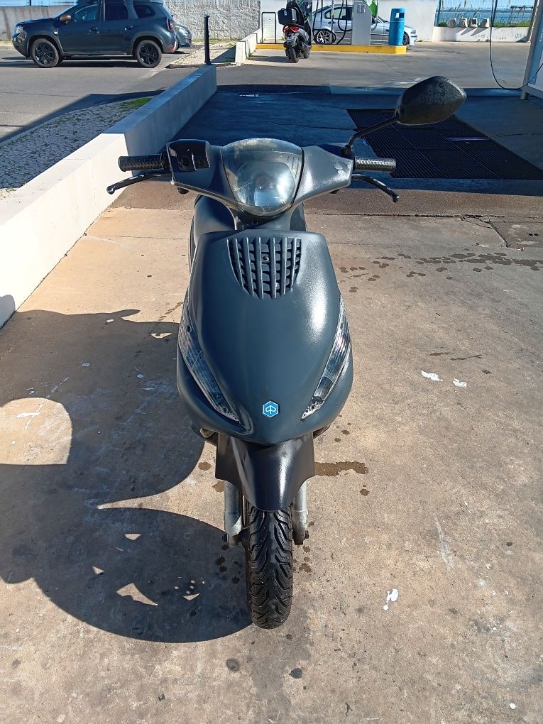 Piaggio Zip 2012 [70cc]