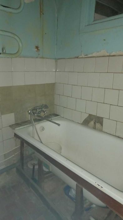 3-кімнатна квартира від власника по вул. Тесленка Саксаганського р-ну.