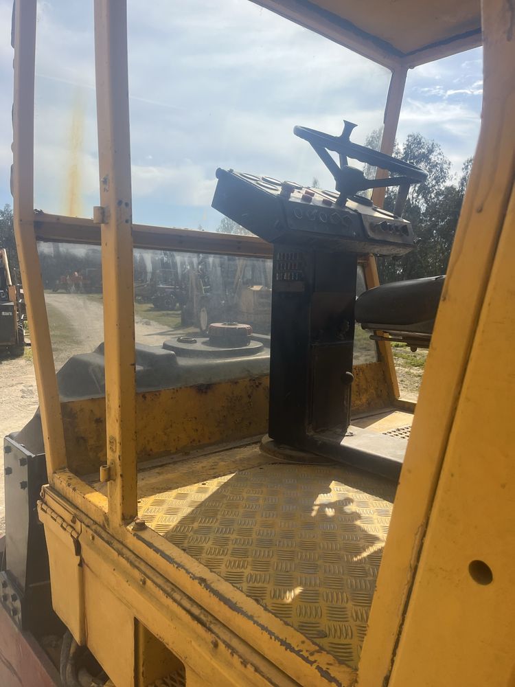 Cilindro compactador Dynapac cc421