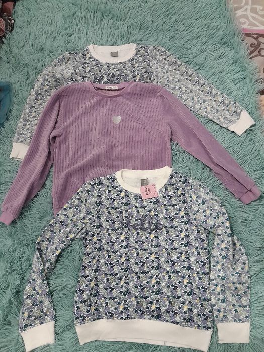 Paka ubranek dla dziewczynki r.122/128