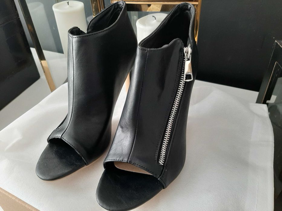 Nowe Buty szpilki