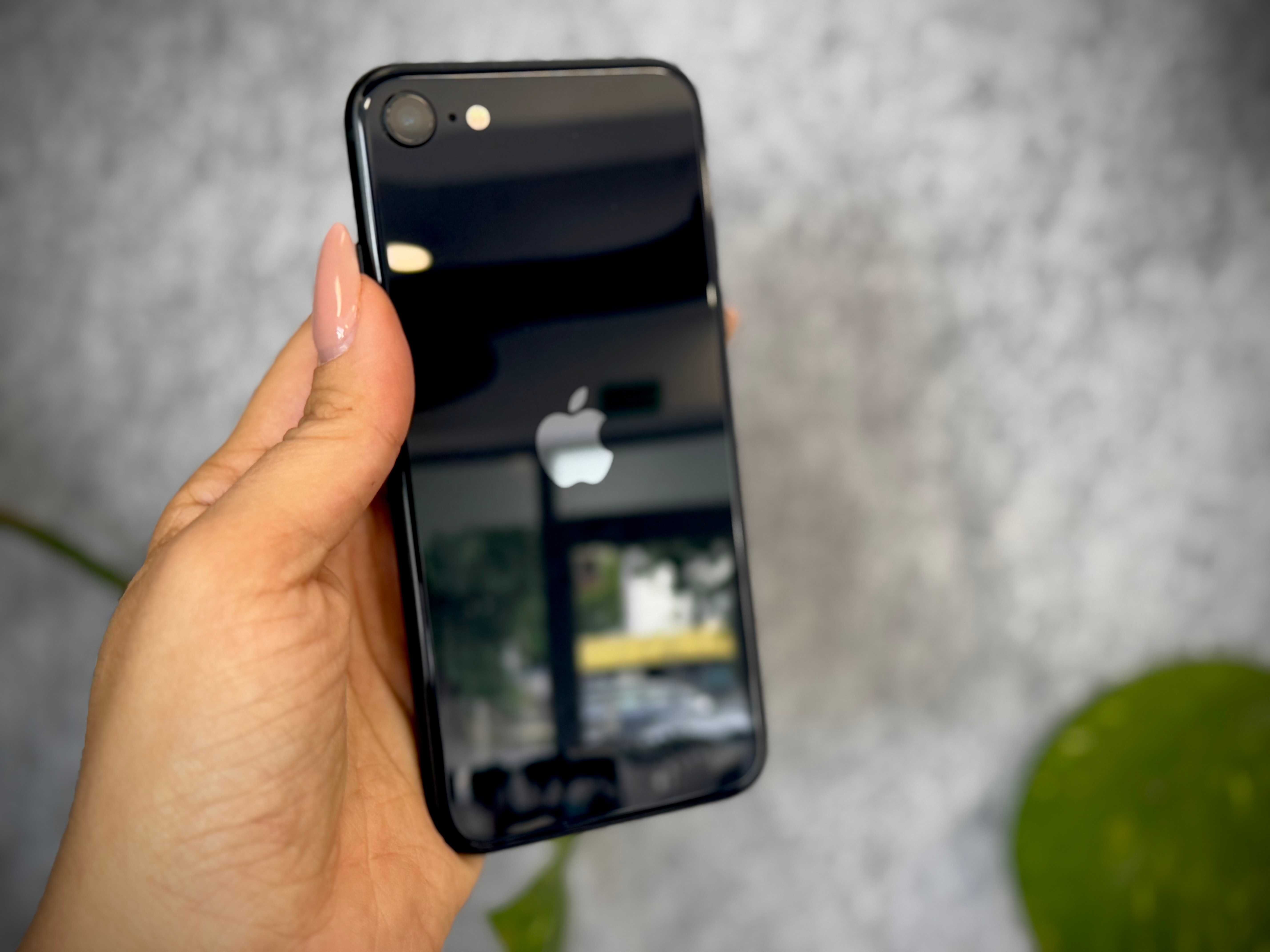 iPhone SE 2022 Midnight 128 GB| 2 lata gwarancji
