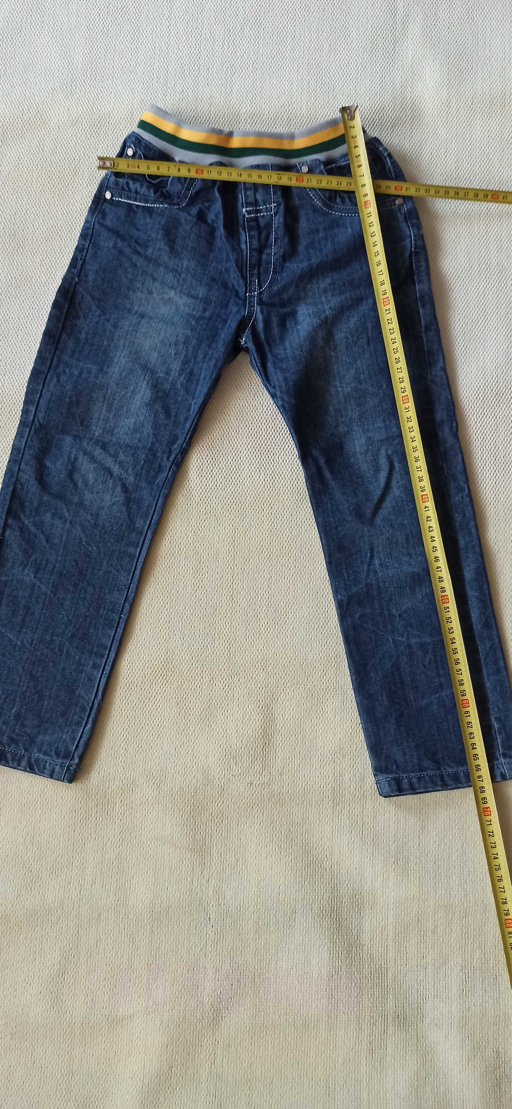 spodnie jeans chłopięce rozmiar około 134