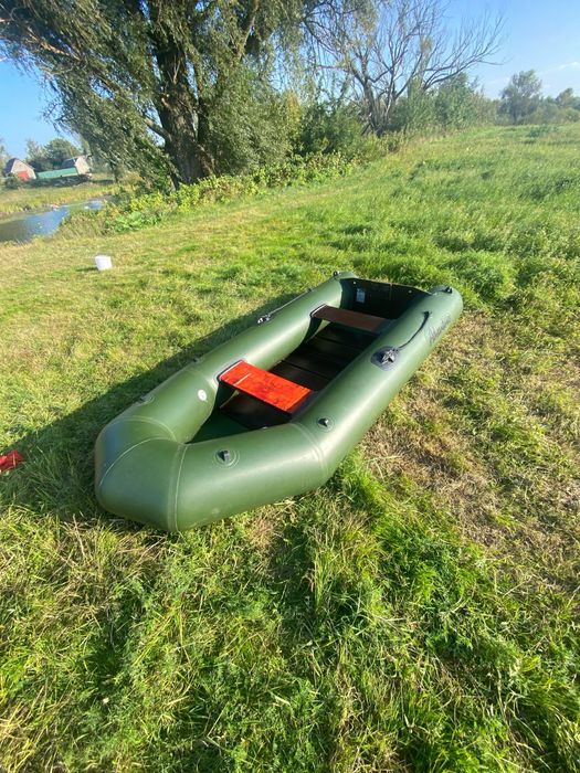 Продам лотку в доброму стані