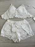 Conjunto em renda NoVo