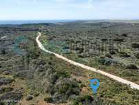 Terreno Rústico com 8000m2 a caminho das Praias