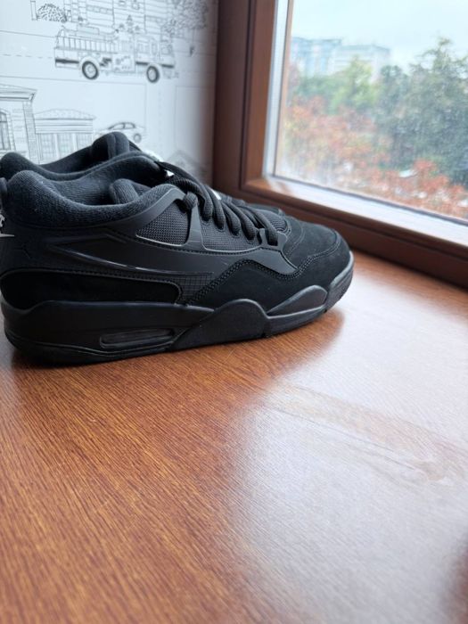 Nike Air Jordan 4 Retro
