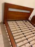 Cama de casal como nova com estrado novo