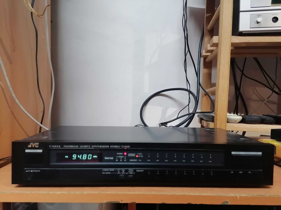 Tuner JVC T-X200L