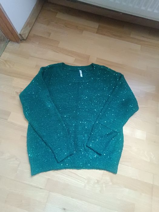 Zielony błyszczący sweter  damski moodo rozmiar L