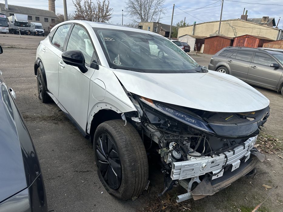Запчастини Nissan Ariya Platinum розбірка розборка шрот