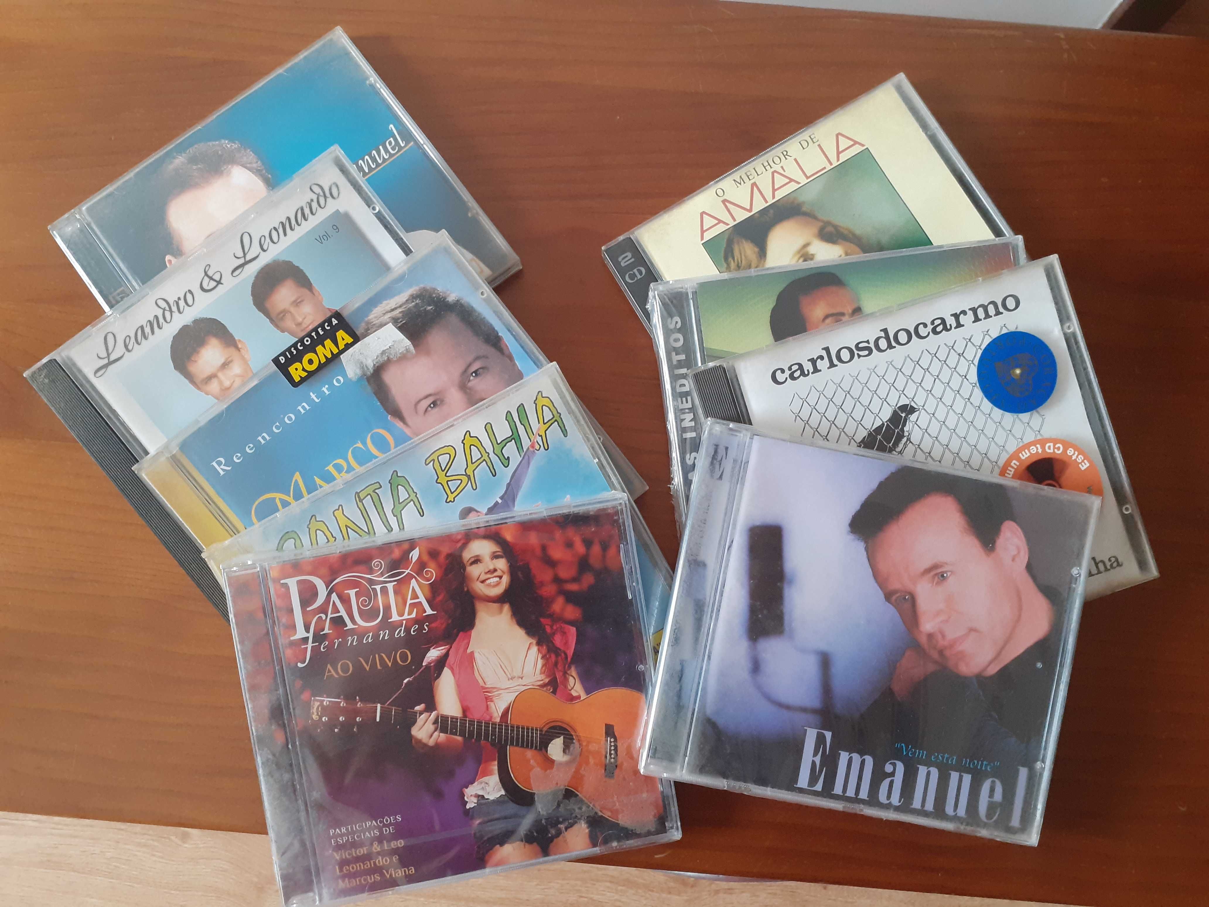 Torre para Cd's em Madeira