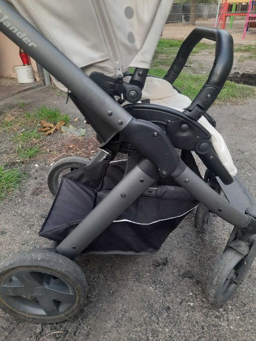 sprzedam wózek dziecięcy x-lander  beżowy plus dodatki
