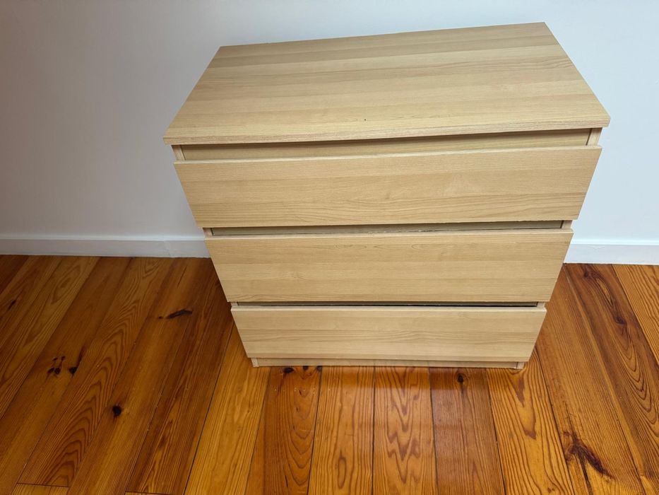 Cómoda IKEA, Malmö, três gavetas