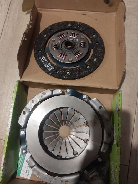 Набір зчеплення Valeo, 16 клапанів