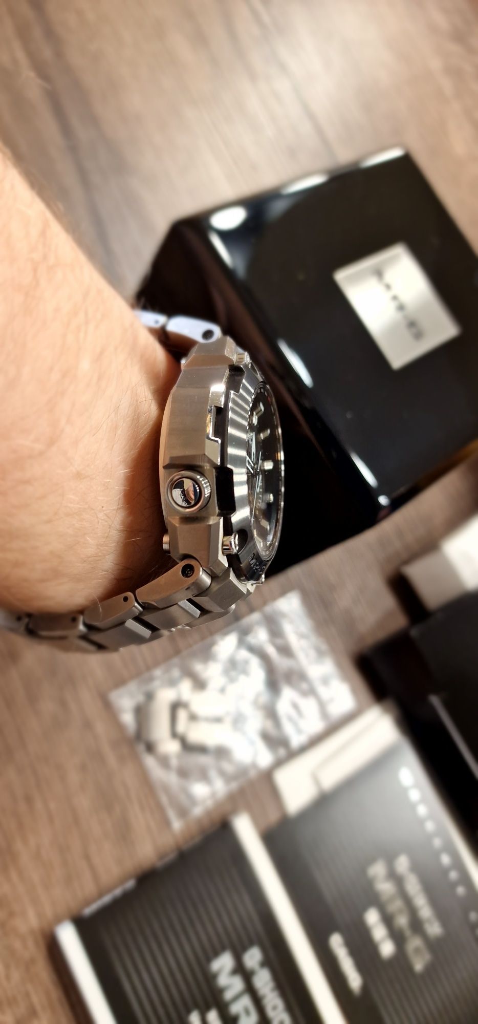 Zegarek Casio G-SHOCK MRG-G1000D-1ADR 
Zegarek Casio G-SHOCK Exclusive