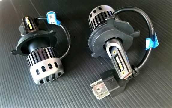 Kit 2x Mini LED lâmpadas automóvel H1, H4 ou H7