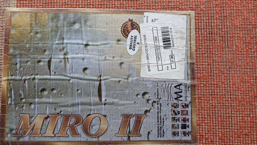 Conjunto de 2 Tapetes 60x120cms, como novos